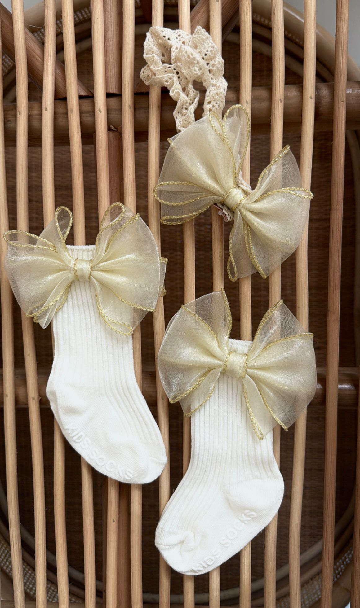 WhatsApp Image 2025-11-21 at 18.47.02_e9b273e3 Socks & Hairband Gold - Image 1